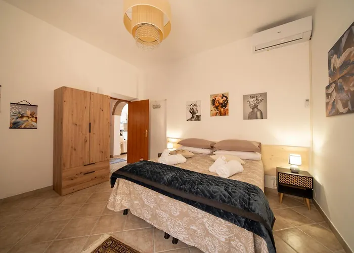Casa Rosada Beb Bed & Breakfast Riano (Rome)